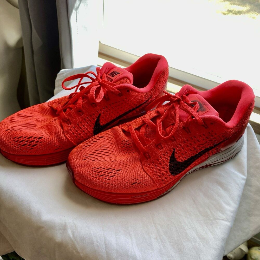 Nike Dynamic Sport Lunarlon Mens Sneakers Size 7.5 Bright Crimson (fluorescent)